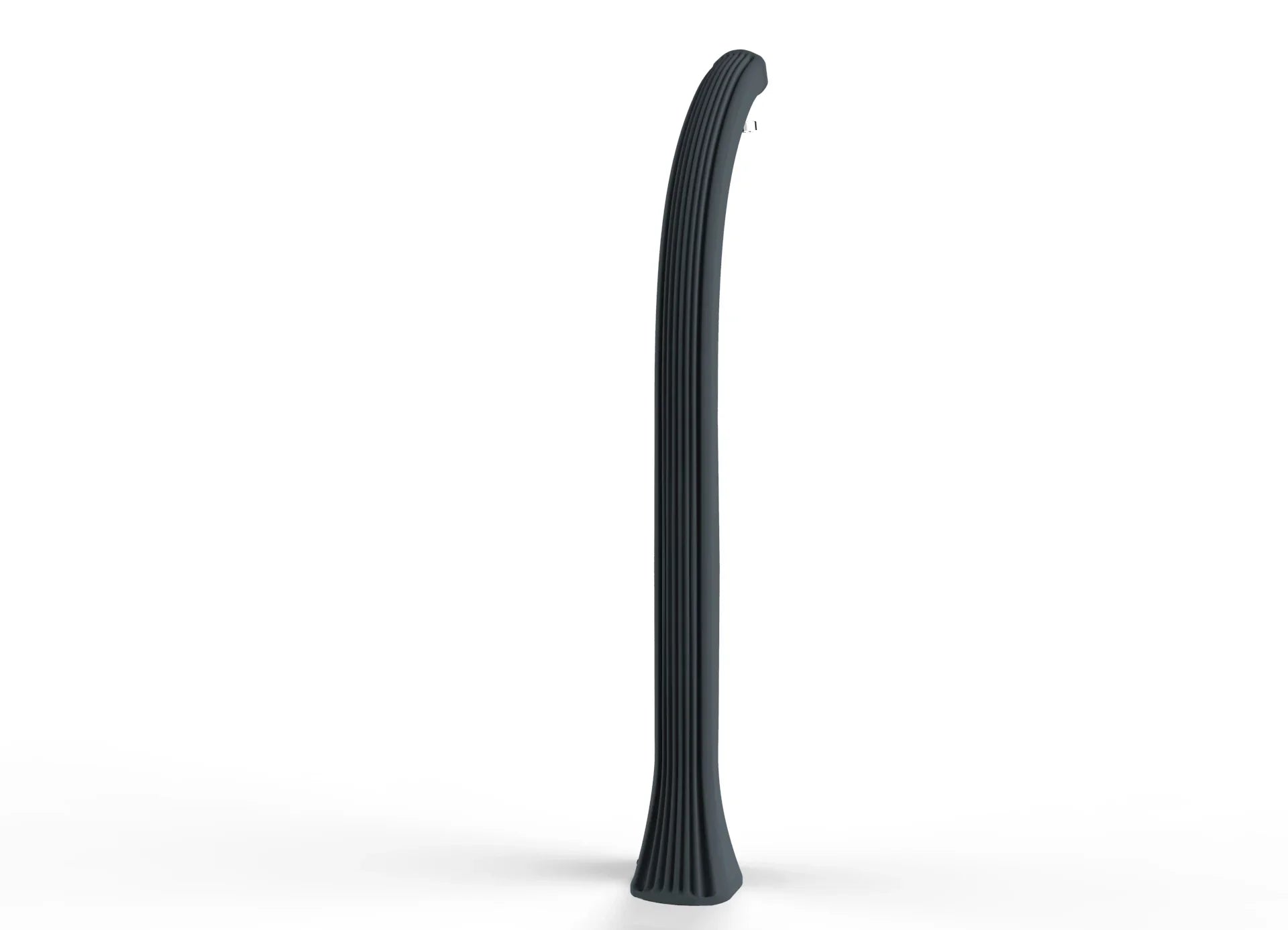 Doccia solare da esterno in alluminio grigio antracite, design moderno per piscina e giardino.