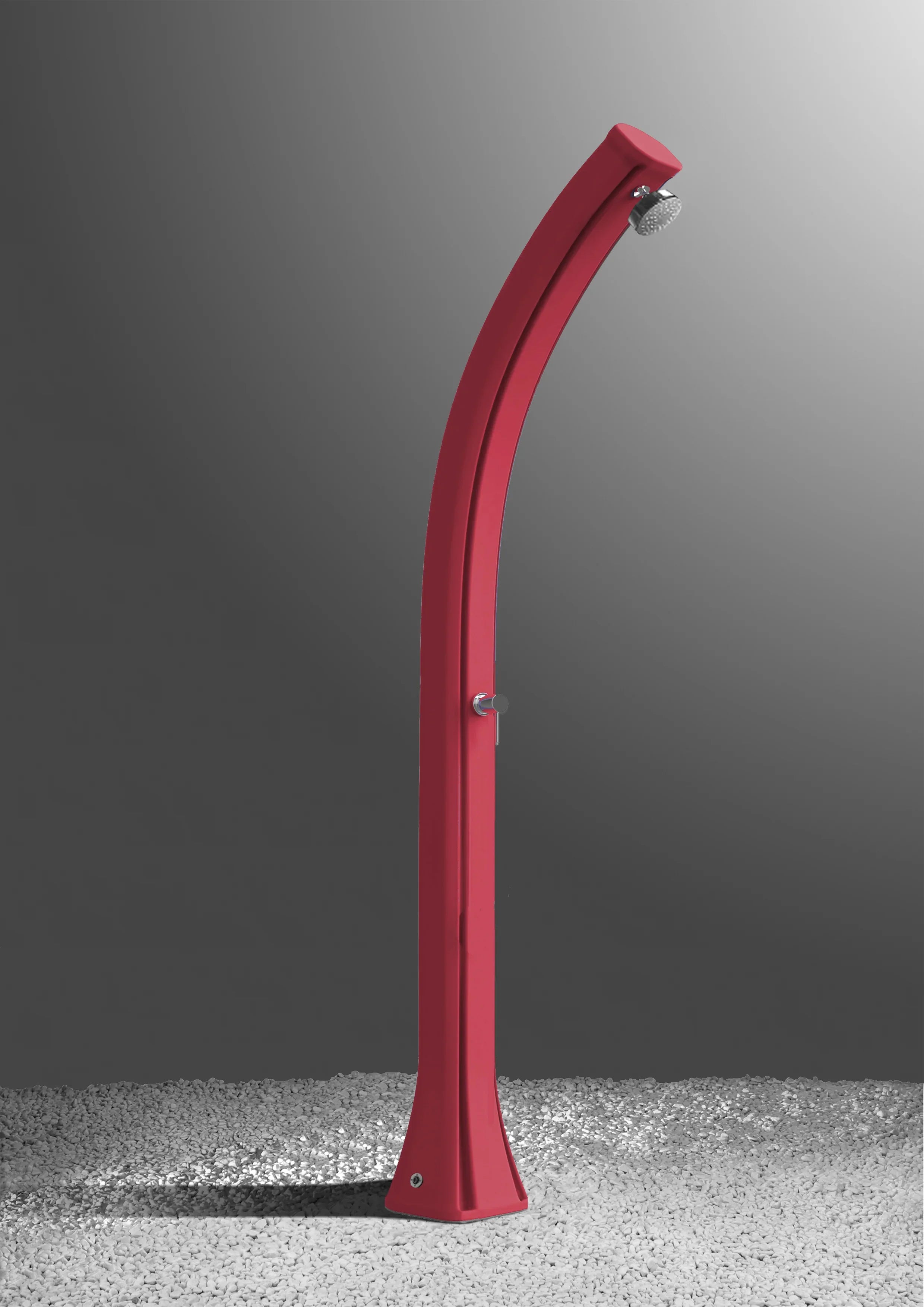 Doccia solare da esterno rossa moderna per piscina o giardino, design curvo elegante.